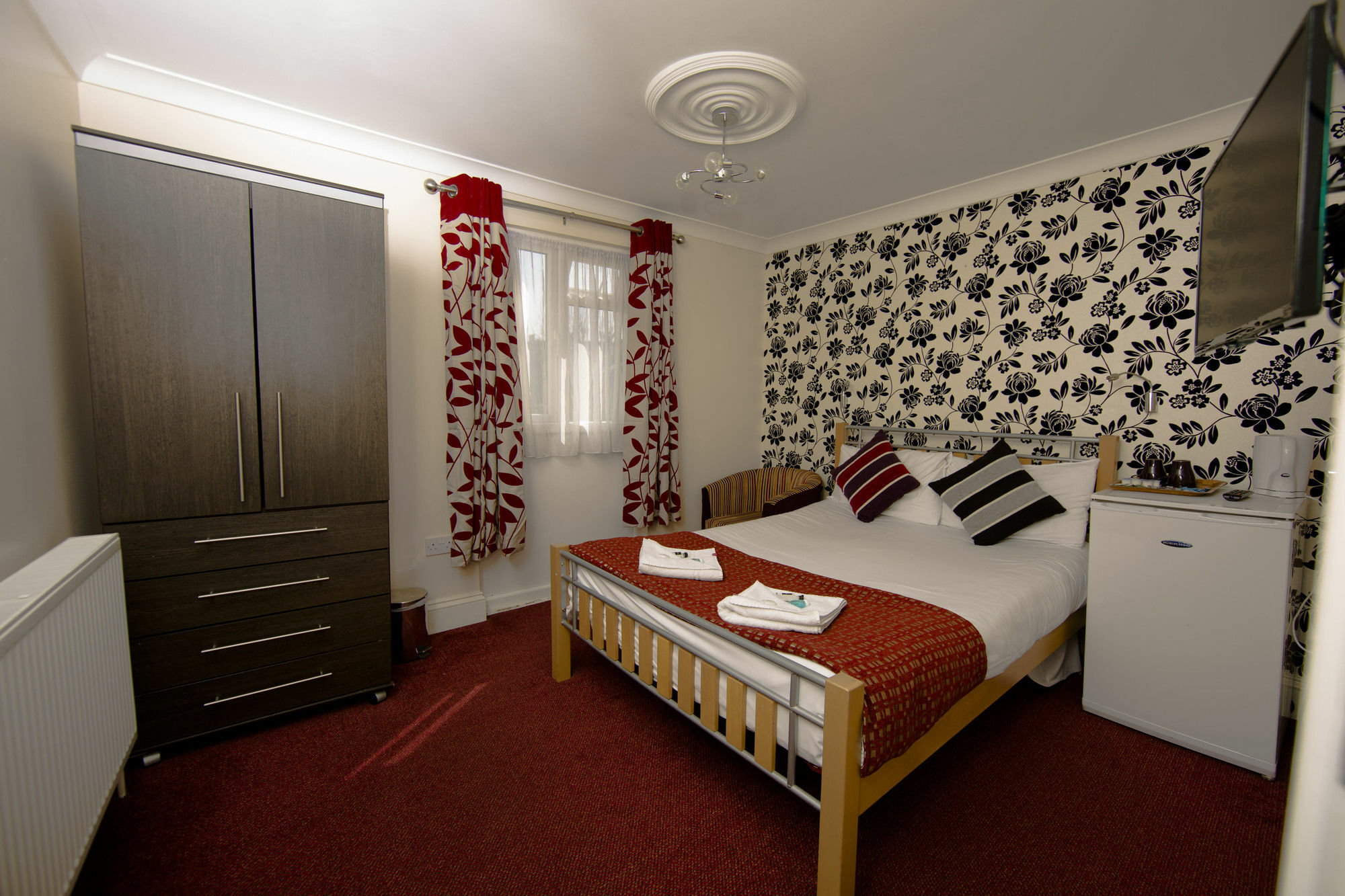 Royal London Hotel By Saba Ngoại thất bức ảnh